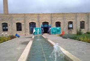نمايشگاه آغاز زمستان در زنجان