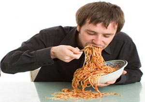 قیمت پایین غذا، پرخوری می‌آورد