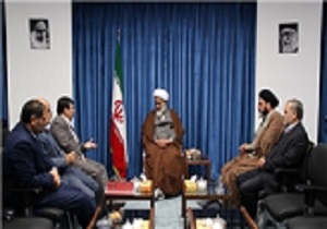 پرهیز از اقتصاد تک‌قطبی راه برون‌رفت از مشکلات اقتصادی است