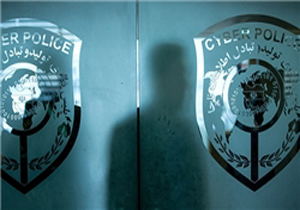 سرقت پسر از حساب بانکی پدر