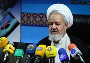 نیروهای بسیج و سپاه مانع نفوذ دشمن به کشور هستند