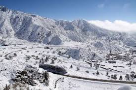 20 راه روستایی زنجان همچنان در محاصره برف و کولاک