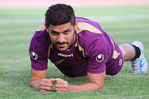 مهاجم سابق پرسپولیس از فولاد جدا می شود؟