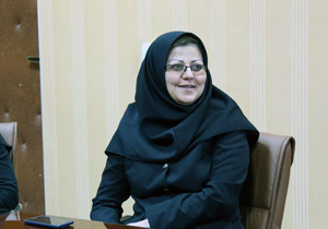 سکان هدایت بانک ملی همدان در دستان یک زن