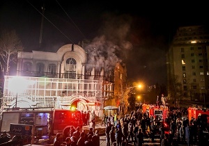 دولت فراری یمن هم حمله به سفارت عربستان را محکوم کرد!