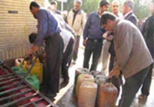 توزیع سوخت بین کشاورزان هرمزگان