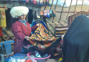 برگزاری نمایشگاه صنایع دستی اقوام ایرانی + تصاویر