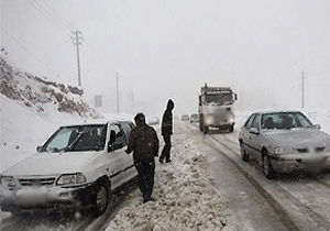 کولاک در محور اسالم- خلخال و ترافیک روان در جاده‌های کشور
