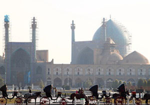 باران اسیدی با اصفهان چه می‌کند؟