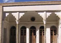 قامت خمیده سومین مدرسه ایران در خراسان جنوبی