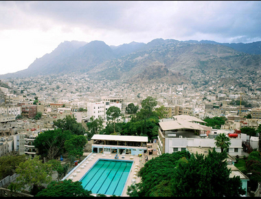 سنگ تمام سعودی&zwnj;ها برای تصاحب عروس یمن +نقشه و عکس
