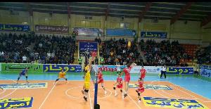 پیروزی تیم والیبال شهرداری تبریز برابر آلومینیوم المهدی بندرعباس