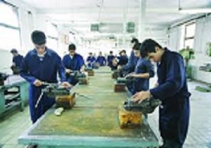 تحصیل 40.5 درصد دانش‌آموزان آبیکی در هنرستان‌های فنی و حرفه‌ای و کاردانش
