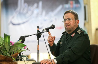 نابودی انقلاب اسلامی هدف غرب از نفوذ در منطقه است