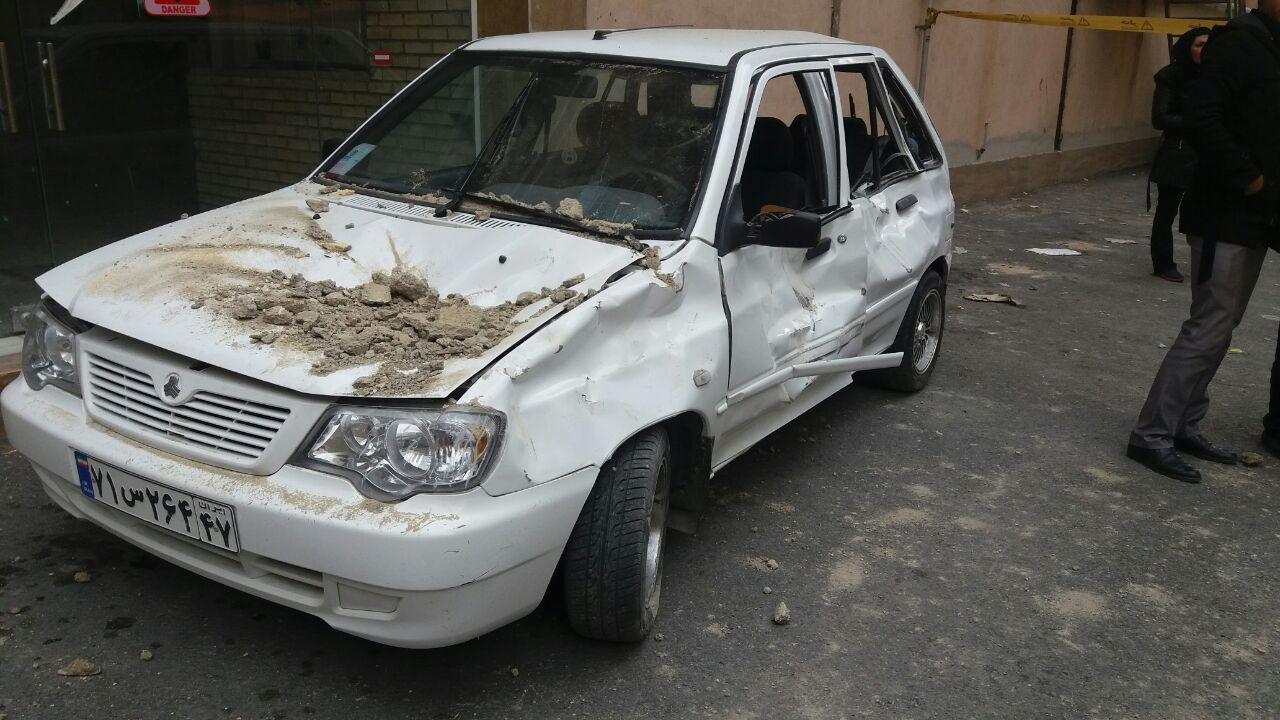ریزش دیوار در شهرک گردوی اراک