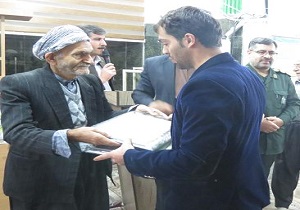 خانواده دهگلانی از دیه گذشتند