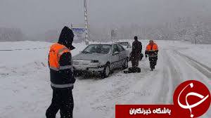 نجات خودروهای گرفتار در کولاک محور هراز