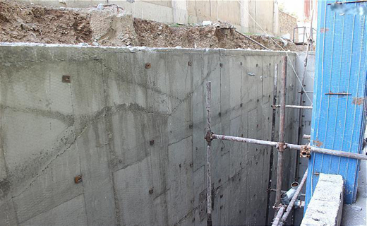 سقوط مرگبار کارگر جوان از طبقه ششم+عکس