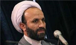اولویت مقابله با استکبار، از کار انداختن رسانههایی است که در مسیر آمریکا حرکت میکنند اولویت مقابله با استکبار، از کار انداختن رسانههایی است که در مسیر آمریکا حرکت میکنند