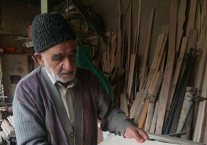 60 سال منبر سازی به عشق ائمه اطهار