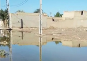 آبی که از رو نمی‌رود + فیلم