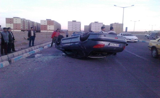 پریدن ناگهانی سگ به خیابان حادثه  ساز شد+ تصاویر