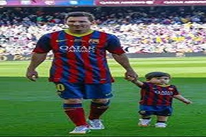 دنیای مسی با فرزندش+فیلم