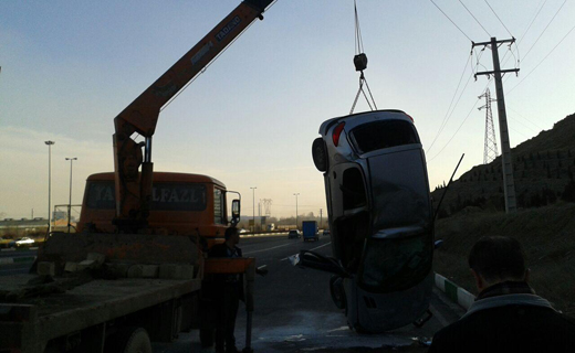 واژگونی خودرو به روایت تصویر