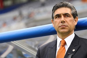 توهین به هواداران پرسپولیس و واکنش آن ها / شام آخر قطبی در تهران