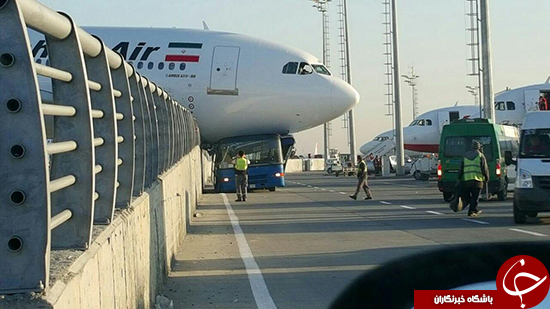 برخورد هواپیمای ماهان در فرودگاه استانبول + فیلم