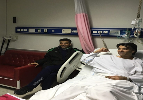 عکس/ عیادت فردوسی&zwnj;پور از آقای گل فوتسال جهان