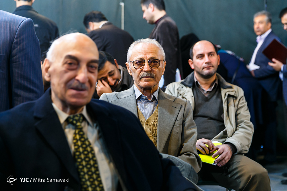 از حضور کی روش و مترجمش در فرمانداری تا ثبت نام دقیقه نود رویانیان + تصاویر