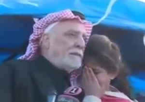 کودک عراقی با خواندن شعری در مورد داعش به گریه افتاد + فیلم