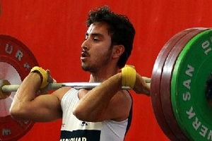همچنان گل پرور صدرنشین دسته 56 کیلوگرم است