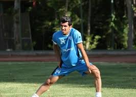 جدایی مومنی از نفت