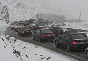 بارش باران و برف در محورهای 7 استان کشور