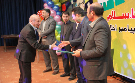 برگزاری سومین جشنواره پدربزرگ ها مادربزرگ ها سلام