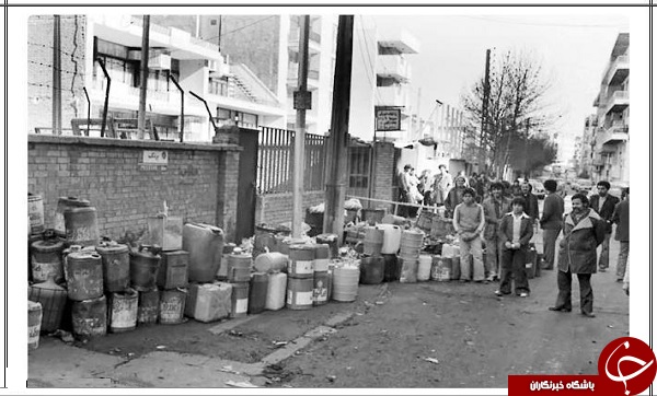 مرزبان ایرانی/صنعت نفت در دهه 60/ترافیک سنگین درشکه ها در تهران