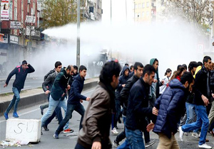 دیاربکر، صحنه درگیری پلیس ترکیه با معترضان