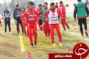 تمرین سبک سرخپوشان در اردوی تهران