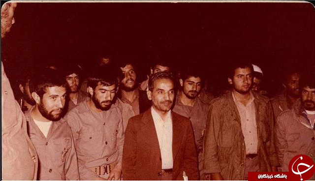 سردار سلیمانی در کنار شهید رجایی +عکس