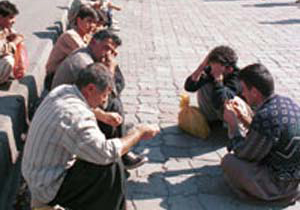 ایجاد شغل جدید پیش‌کش؛ دولت مشاغل موجود را حفظ کند
