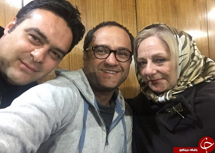 سلفی رامبد جوان در اکران فیلم 