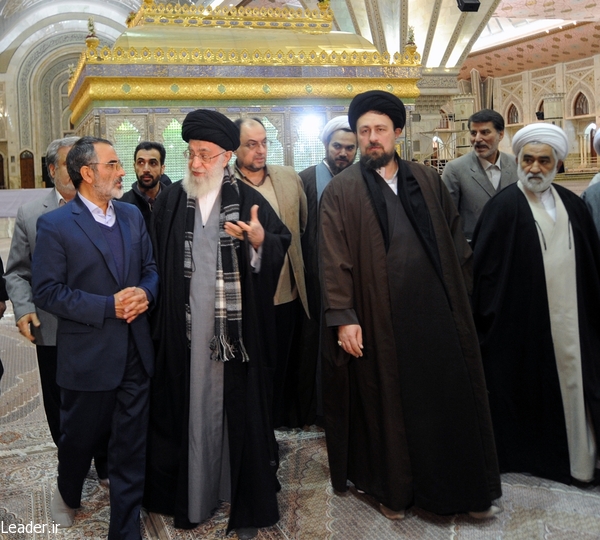 رهبر معظم انقلاب اسلامی در مرقد مطهر امام راحل و گلزار شهدای بهشت زهرا حضور يافتند
