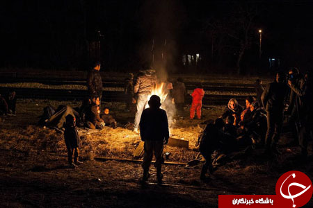 گشتی در تصاویر خبری یکشنبه 11 بهمن/ از بدرقه امپراتور ژاپن تا کارناوال ونیز