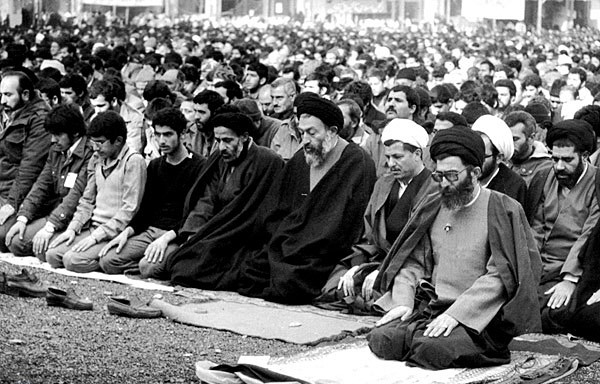 نخستین مخالف انقلاب اسلامی، کدام دولت بود؟