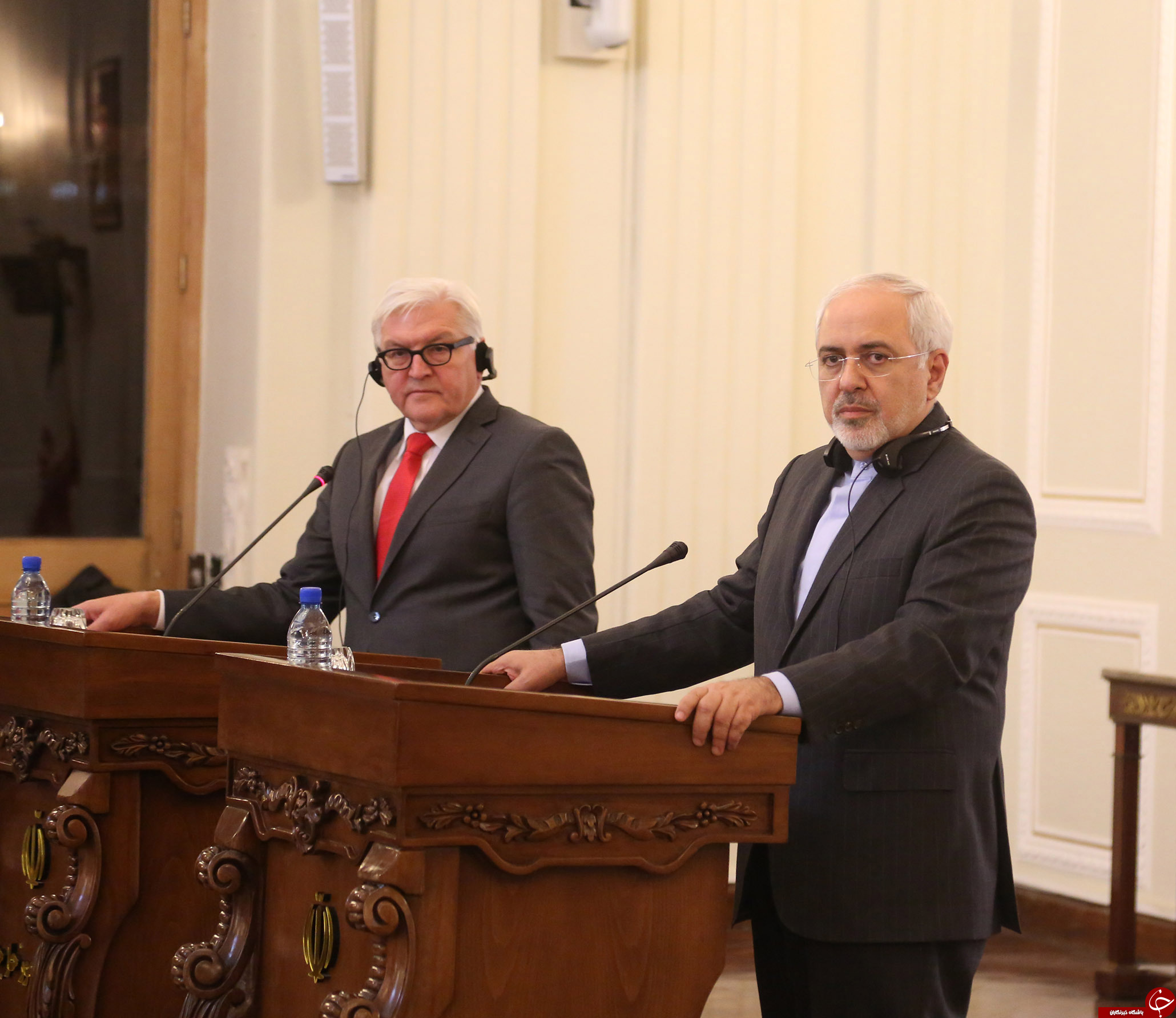 ظریف: ایران خواهان روابط معقول با همسایگان خود است /مایر: لازم نیست میانجی روابط ایران و عربستان باشم