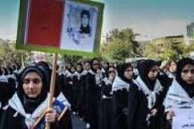 اعزام دانش آموزان دختر ایرانشهری به کربلا