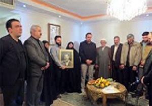 دیدار با خانواده شهدا و ایثارگران درایام الله فجر