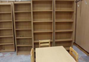 توزیع قفسه بین کتابخانه های مساجد هرمزگان